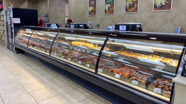 Buc-ee's jerky counter