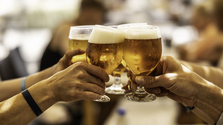 beer glasses cheering