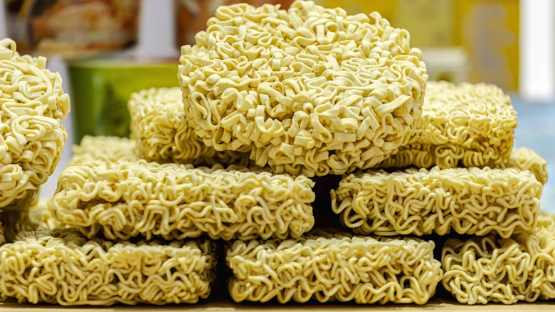 dry uncooked ramen noodles