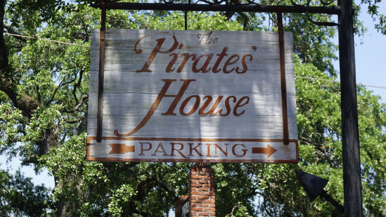 the pirates house exterior