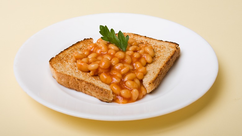 Beans on toast 